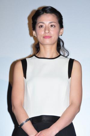 尾野真千子の選択に岡田准一も驚き!?　阿部寛「どこがダメなんでしょうか…？」