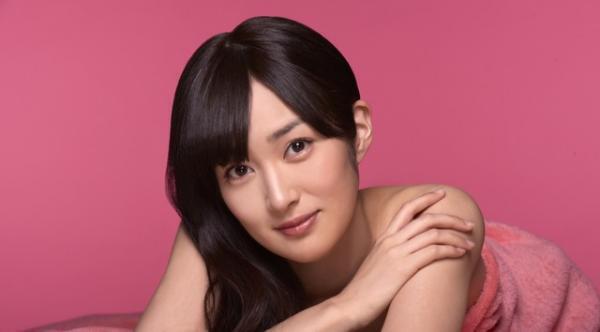 高梨臨、「不機嫌な果実」で濃厚ラブストーリーに挑戦！ 「色気をかき集めて詰め込んだ」