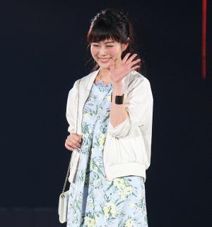 【第22回東京ガールズコレクションS/S】高畑充希、花柄ワンピースでランウェイに登場！