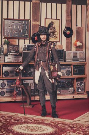 オダギリジョー、“謎の男”役で子ども向け音楽番組「ムジカ・ピッコリーノ」に出演！