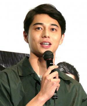 東出昌大、大人の事情でカットされた“お尻”ショットが堂々復活！