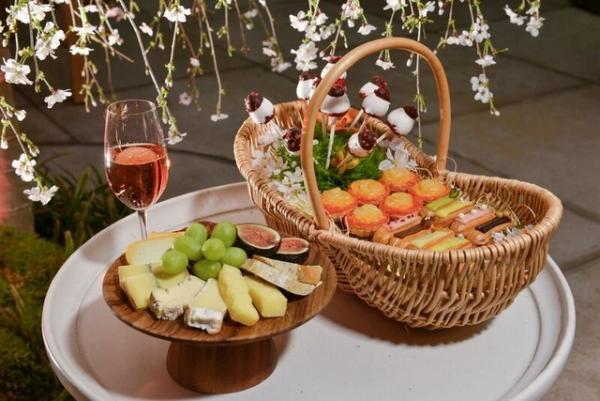 ルーフトップでお花見を！シャンパーニュ・メゾン「ペリエ ジュエ」が「お花見ガーデン」を限定オープン