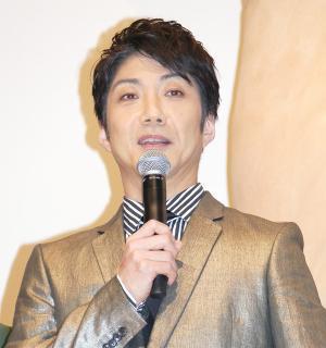 野村萬斎「僕も現代人」と苦笑　ハンバーガー食べる姿を暴露され…