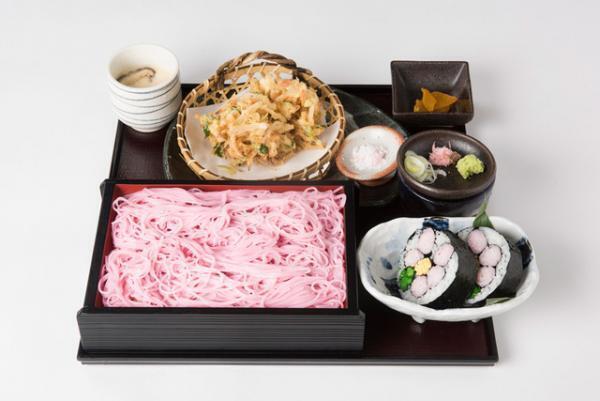 ヴィーナスフォートに春到来！ 桜香るフード＆スイーツメニューが登場