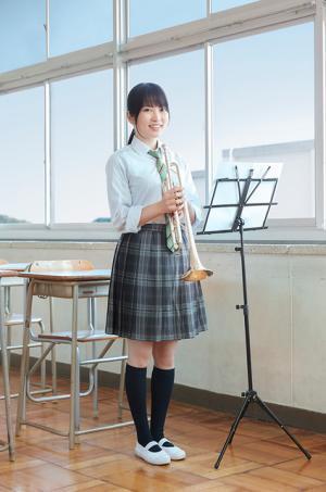 志田未来、土屋太鳳の先輩役に！久々の高校生役で「制服はこれが最後かも」