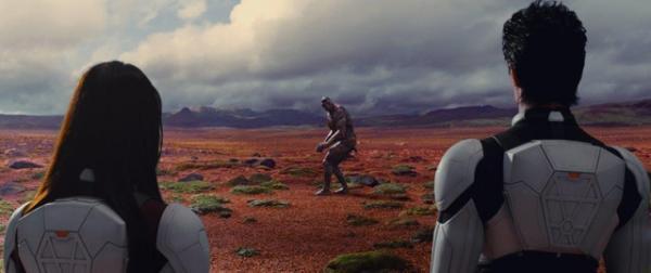 伊藤英明が火星に！ 不気味な“敵”の姿も『テラフォーマーズ』