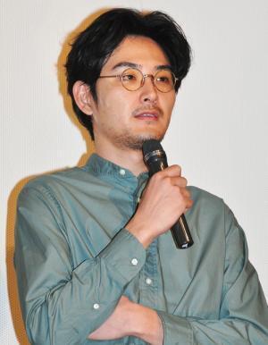 松田龍平、映画祭で訪れたイタリアでは酒を飲みっぱなし＆受賞の瞬間は居眠り!?