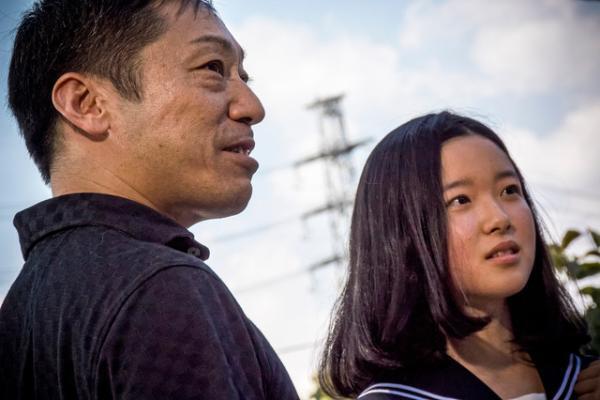 香川照之の“怪演”光る『クリーピー 偽りの隣人』場面写真が解禁