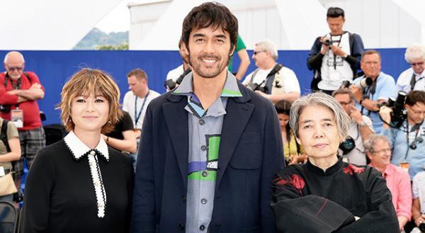 阿部寛、初カンヌは「いい経験」！「団地よりカンヌの風景が似合う」と“希林節”も炸裂