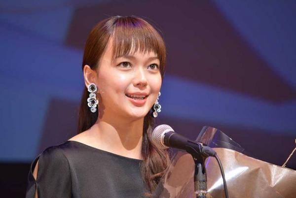 多部未華子、主演女優賞を受賞するも「10年間、ぼーっと生きてきた」とマイペース全開