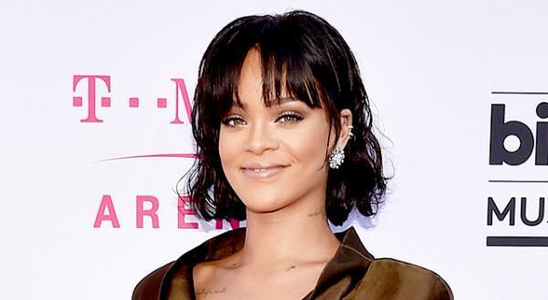 リアーナ、「ディオール」とサングラス・コレクションでコラボ！