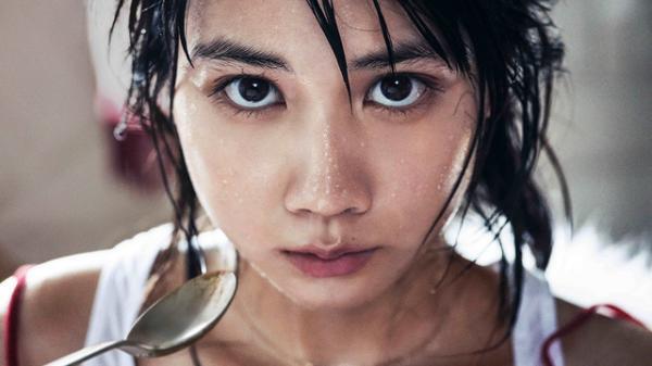 「この子は誰!?」辛口カレーの新CMに注目の新人女優・松本穂香が起用！