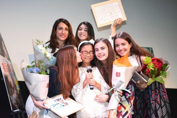 トルコから来日した美女軍団、ジャパニーズガールLaraに感動、興奮、感涙？