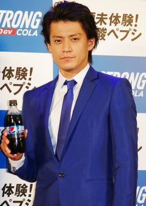 ジュード・ロウ、ペプシの日本CMに出演！ 小栗旬は登場せず…「僕の影が全くない」