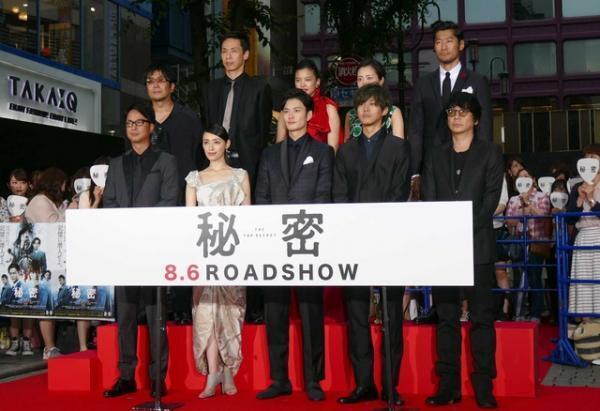 生田斗真＆岡田将生＆松坂桃李が新宿降臨！「緊張して汗すごい」