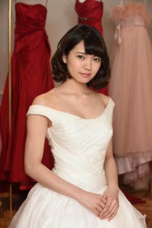 二階堂ふみ、藤原竜也の婚約者役に！ 初のウエディングドレス姿