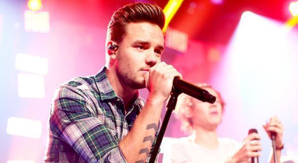 「1D」リアム・ペイン、10歳上の恋人に指輪をプレゼント！婚約間近？