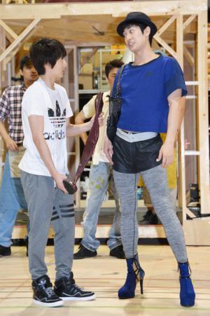 三浦春馬、ハイヒールを履きこなし舞うドラァグクイーン姿を初公開！