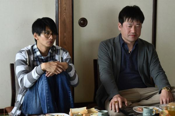 向井理が“堤ワールド”集大成と語る「神の舌を持つ男」今夜から