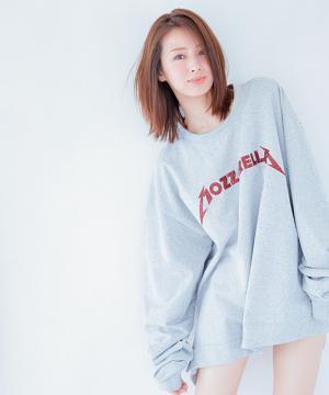 北川景子、生足美脚＆ひとりにずっとモテる“トワモテ”極意披露！「ar」8月号