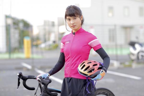 土屋太鳳、人力飛行サークルの毒舌女子に！『トリガール！』