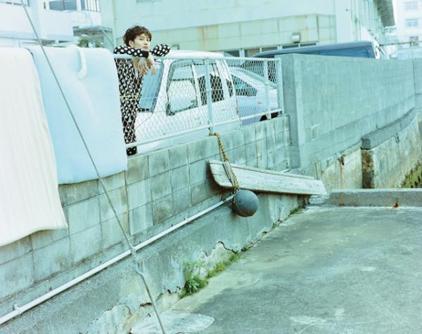 岡田将生、20歳から現在までの軌跡をギュッと！初単行本「未来の破片」