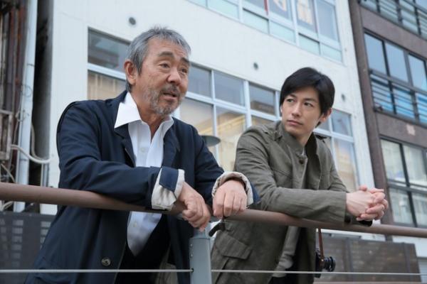 ディーン・フジオカ×寺尾聰、30年ぶりに再会した父子の人生は…「喧騒の街、静かな海」