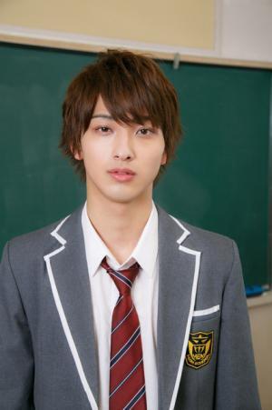 横浜流星、学校一の問題児に！ 「でぶせん」