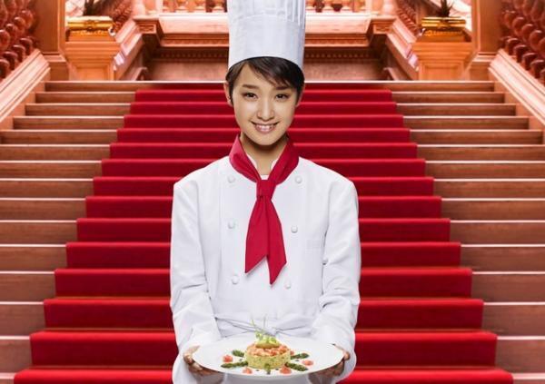 剛力彩芽、今度は総理の舌をうならせる天才料理人に…「グ・ラ・メ！～総理の料理番～」