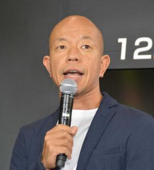 ミラ・ジョヴォヴィッチからの「ナンテヒダ！」に小峠、「アンデッドギャグだ」と自嘲