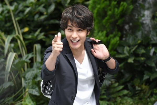 “副社長”滝沢秀明派 vs “宮沢”中村蒼派…あなたはどっち？