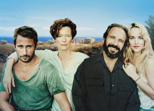 【特報映像】ティルダ・スウィントンら誘惑と嫉妬が交錯する四角関係…『胸騒ぎのシチリア』