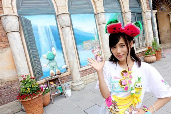 【ディズニー】ジェラトーニが街中に涼しげアート！期間限定夏デコレーション