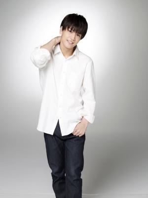 岩田剛典、新ドラマ「砂の塔」出演！ 菅野美穂を支える体操教室のコーチ役に