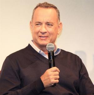 トム・ハンクス、未曾有の航空機事故の生還者と対面！日本人がいたとは「知らなかった」