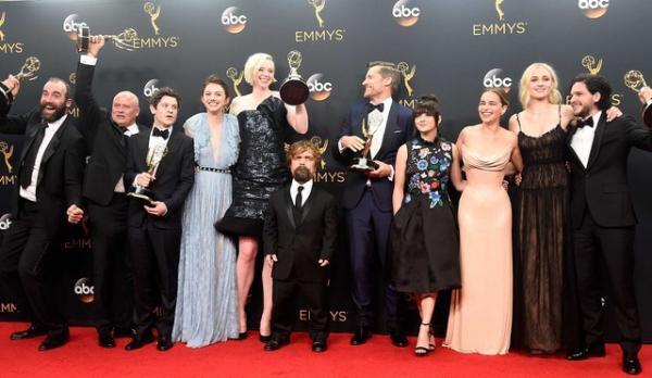 第68回エミー賞、「ゲーム・オブ・スローンズ」が2年連続受賞！マット・デイモンと司会者の因縁対決も!?