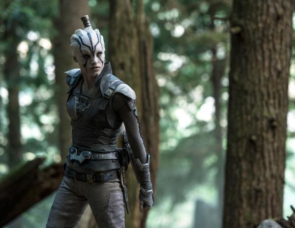 マドンナのバックダンサーだった！ 最新『スター・トレック』ソフィア・ブテラに注目