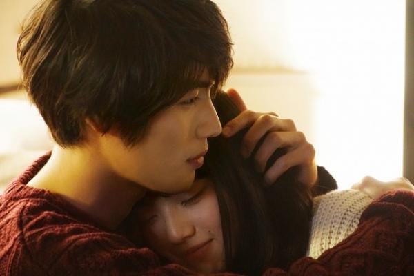 福士蒼汰×小松菜奈、儚くも幸せな瞬間が輝く新場面写真公開『ぼく明日』