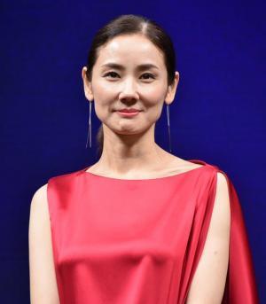 吉田羊、共演者の衝撃的“コールドケース”に「すぐに解決して！」と固まる