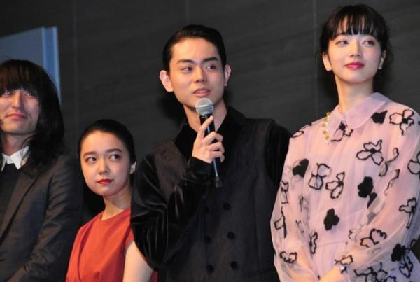 菅田将暉、重岡大毅の会心のボケの“台本”を暴露！「丸々やってる」