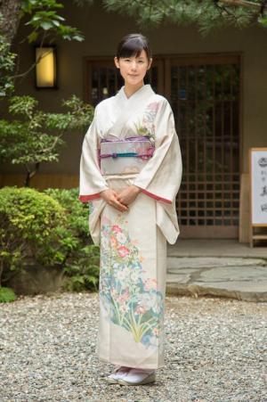 小西真奈美、女将役で登場！ 吉田羊と激しいバトルに「レディ・ダ・ヴィンチの診断」