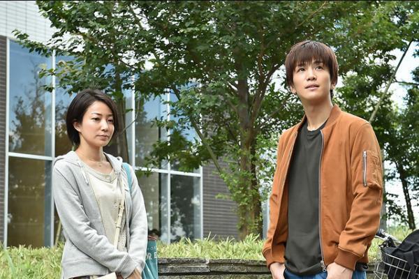 菅野美穂と岩田剛典を監視する目…!?「砂の塔～知りすぎた隣人」第2話