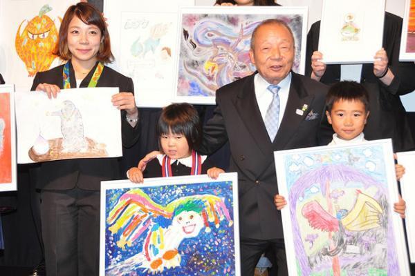 リオ五輪銅メダル三宅宏実、魔法動物のイラストに金メダルへの決意込める？