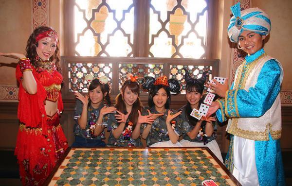 【ディズニー】ショー＆グルメを同時に楽しむ欲張りハロウィン！レストラン「カスバ・フードコート」