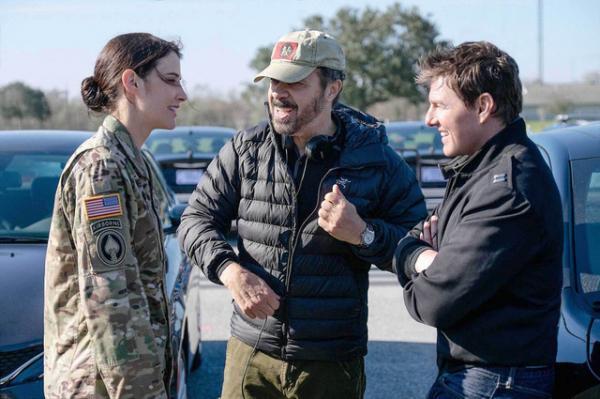 トム・クルーズも「完璧」と絶賛！コビー・スマルダーズは骨折してても出演熱望