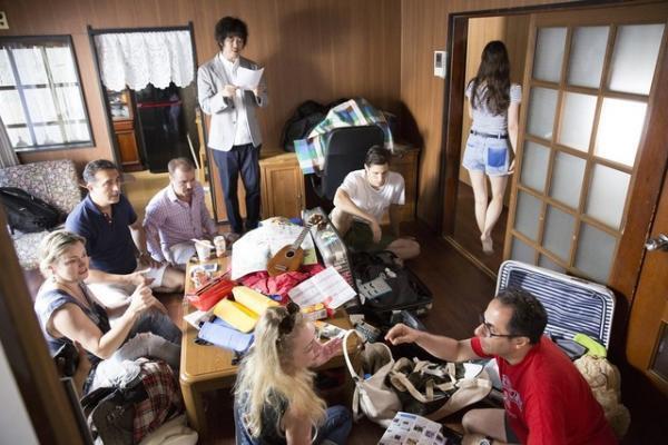 新井浩文、外国人利用客にたじたじ…「拝啓、民泊様。」