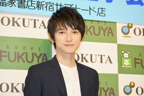 本郷奏多、好きな人は「いない」どころか仰天発言を連発