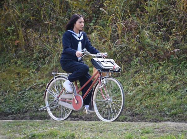 有村架純も歓喜、朝ドラ「ひよっこ」のロケ風景が公開