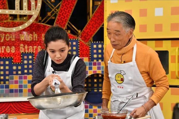 二階堂ふみがオムライスをつくる！「新チューボーですよ！」