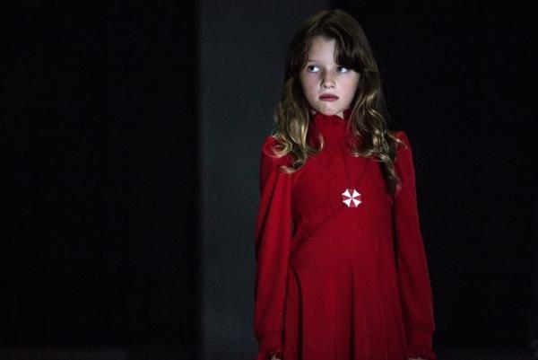 ミラ・ジョヴォヴィッチの愛娘が『バイオハザード』でハリウッドデビュー！ 「すごく情熱がある」